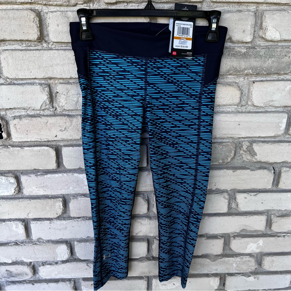 Under Armour Blue Patterned exercise crop Leggings  heat gear